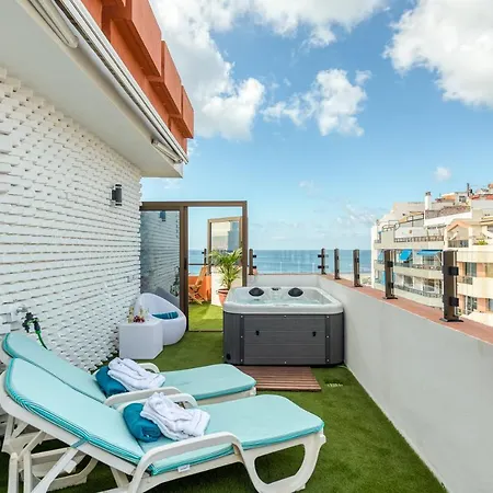 Apartment Relax Over The Sea *
