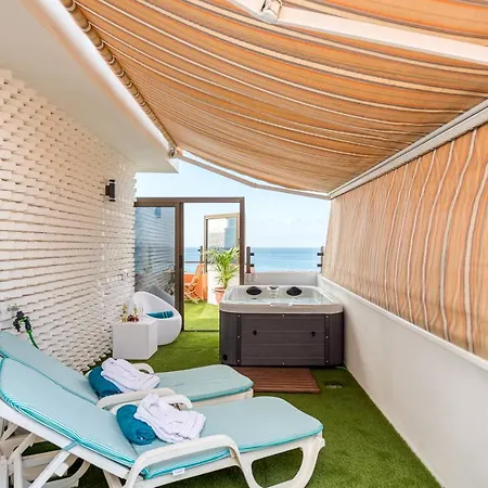 Relax Over The Sea *